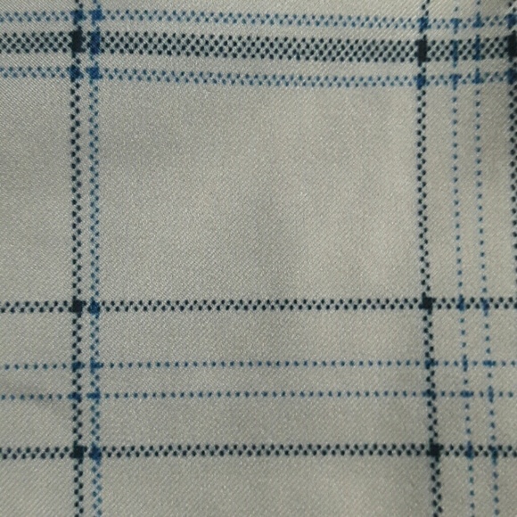 🏖 KIRKLAND Men's White and Blue Plaid Golf Shorts, 38 - Picture 3 of 6